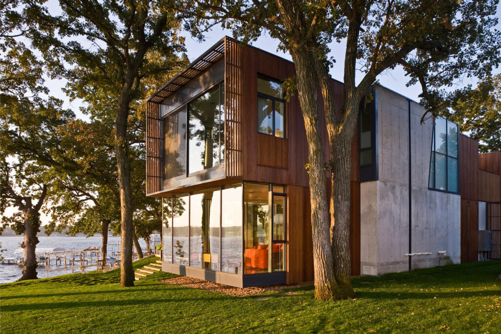 House on Lake Okoboji Actual Architecture